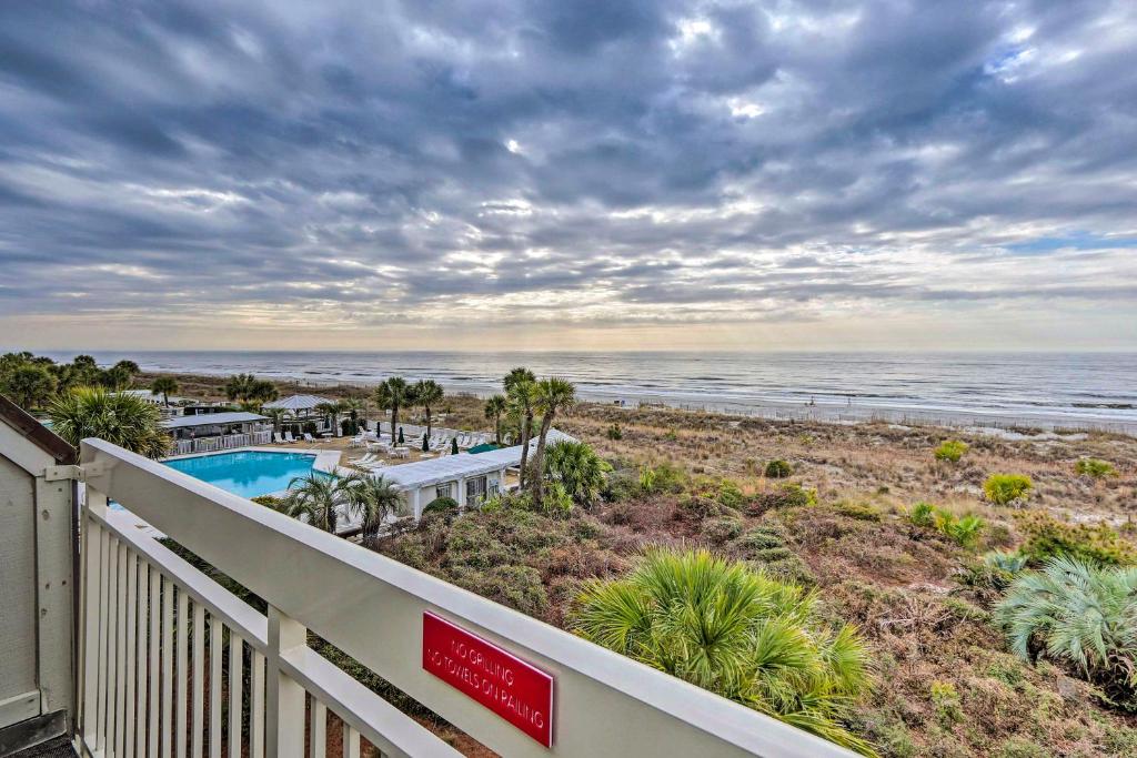 Breakers Oceanfront Getaway with Views and Pool! - image 2