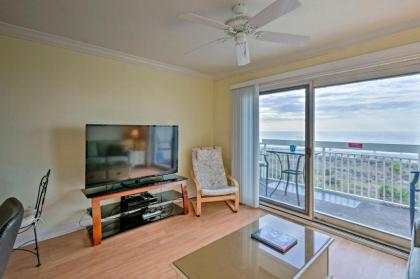 Breakers Oceanfront Getaway with Views and Pool! - image 9