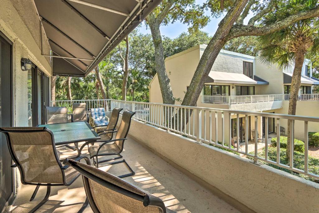 3-Story Villa with Pool Access - Steps to Beach! - image 5