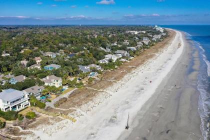 111 Dune Ln 6 BR Oceanfront Home Forest - image 8