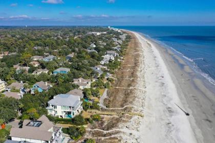 111 Dune Ln 6 BR Oceanfront Home Forest - image 9