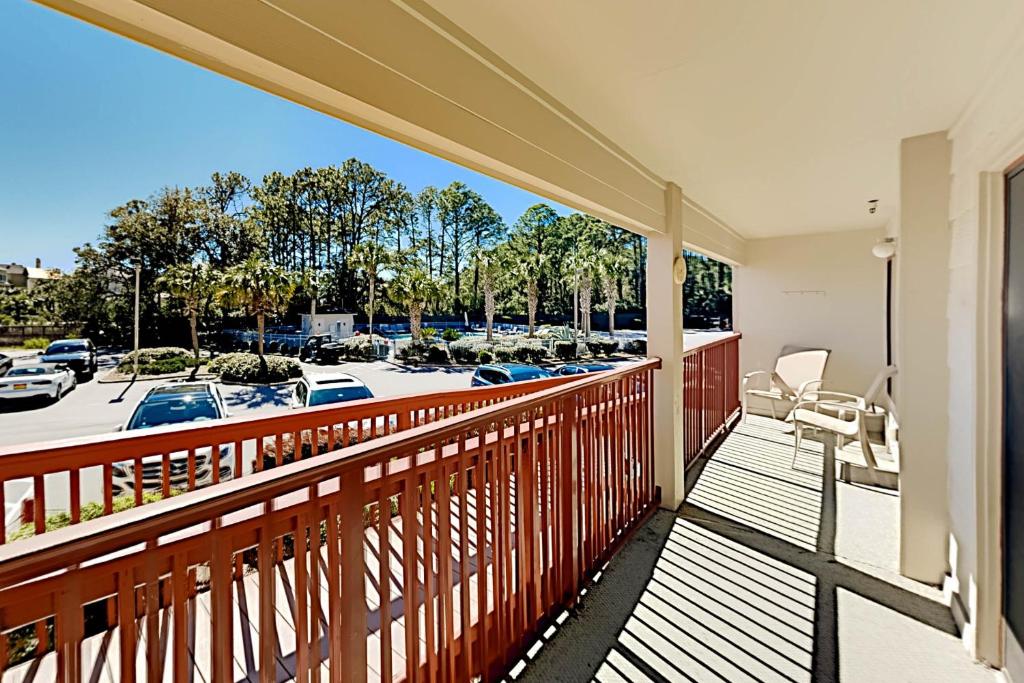 Great 2BR by the Beach - Newly Remodeled Villa condo - image 2