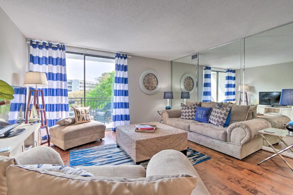 Resort-Style Condo Located in Harbour Town! - main image