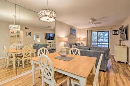 Resort Condo - Less Than half Mi to Folly Field Beach! - image 8