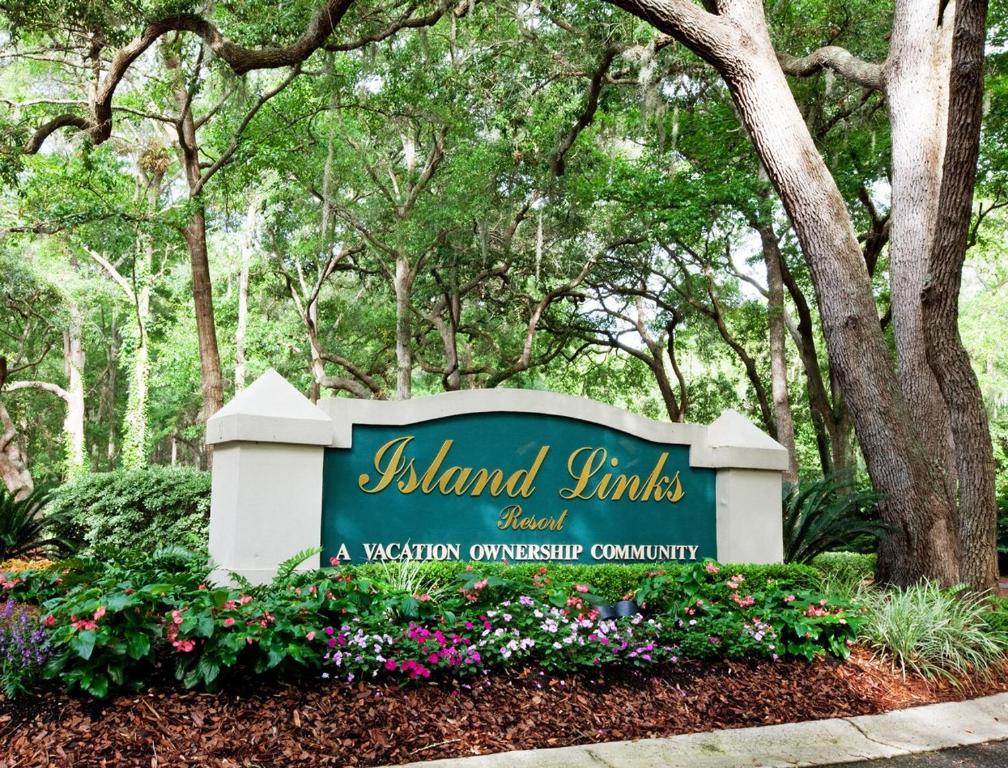 Spacious and Immaculate Villa in Hilton Head Island - Three Bedroom #1 - main image