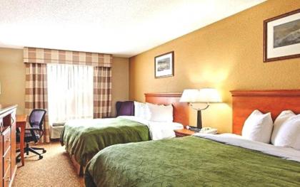 Country Inn & Suites by Radisson Hinesville GA - image 13