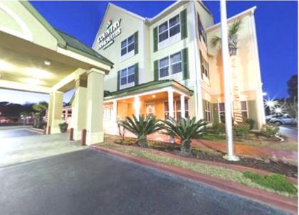 Country Inn & Suites by Radisson Hinesville GA - image 9