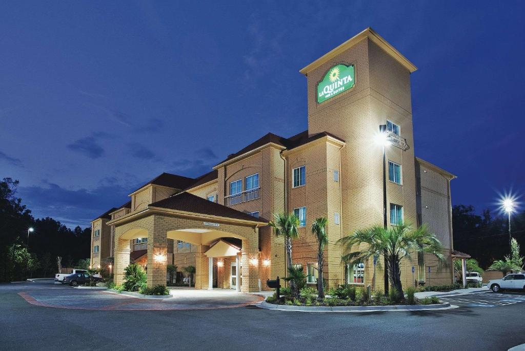 La Quinta by Wyndham Hinesville - Fort Stewart - main image