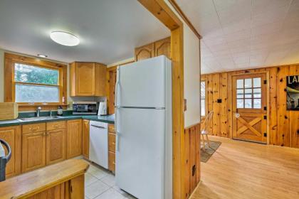 Picturesque Cottage with Sunroom on Ashmere Lake! - image 12