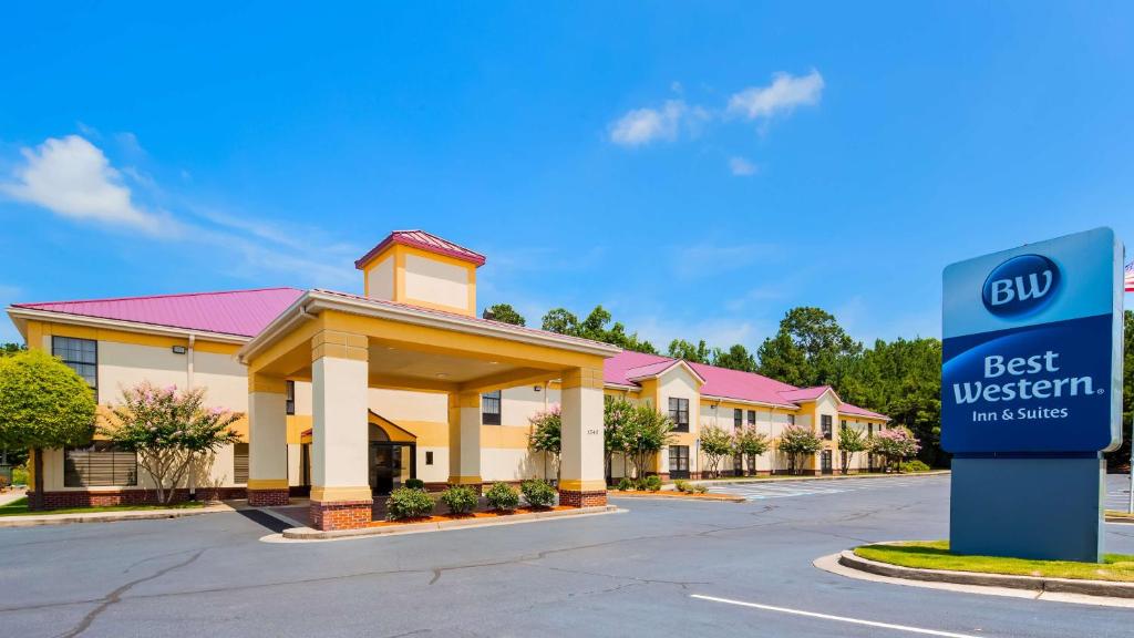 Best Western Hiram Inn and Suites - main image