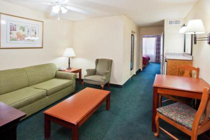 Country Inn & Suites by Radisson Hiram GA - image 12