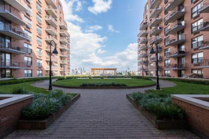 Global Luxury Suites at Hoboken Waterfront - image 12