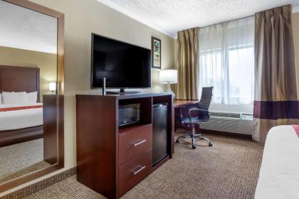 Comfort Inn Hoffman Estates – Schaumburg - image 17