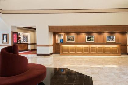 Chicago Marriott Northwest - image 9