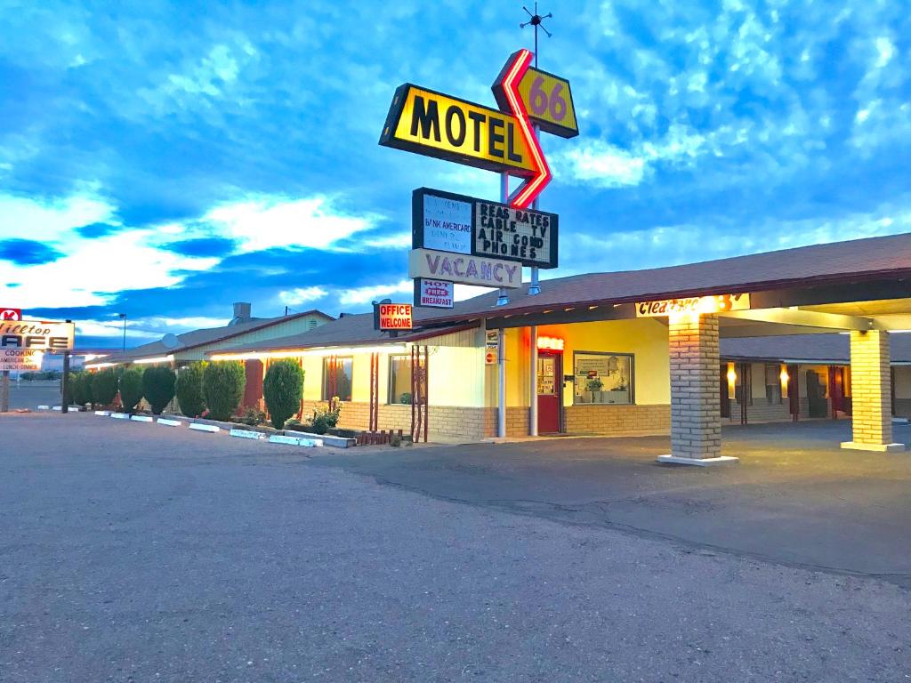 66 Motel - main image