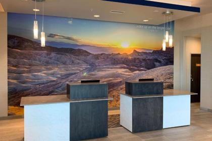 La Quinta Inn & Suites by Wyndham Holbrook Petrified Forest - image 5