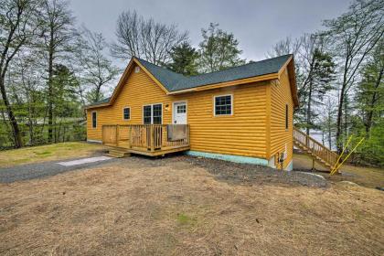 Waterfront Davis Pond Cabin with Dock and Kayaks! - image 12