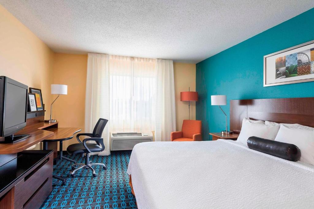 Fairfield Inn & Suites Holland - image 3