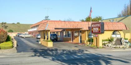 Motel in Hollister California