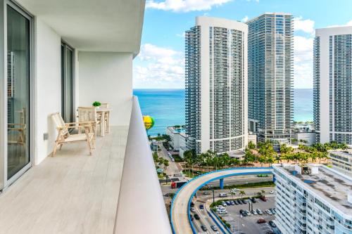 NEW2019 Spacious OceanView CornerSuite 26thFLOOR! - main image