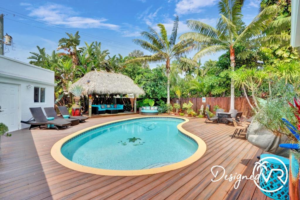 Private Pool with 5 Bedroom Retreat - image 2