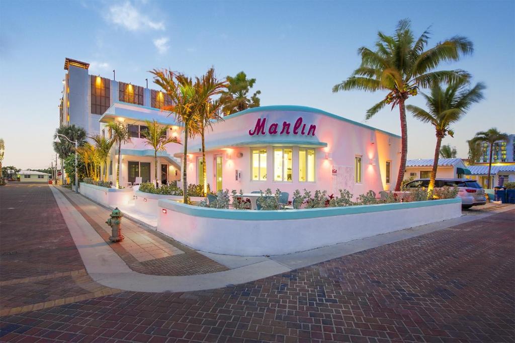 The Marlin Beachside - main image