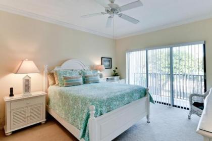 Anna Maria Island Beach Condo with Stunning Views! - image 4