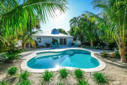 Walking on Sunshine by AmI Locals Florida