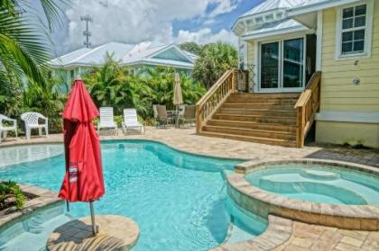 Gorgeous 3 bed 2 bath heated poolspa SONOS sound FREE WiFi Florida