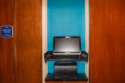 Residence Inn Long Island Holtsville - image 11