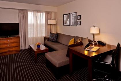 Residence Inn Long Island Holtsville - image 4