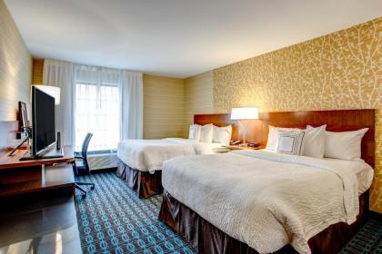 Fairfield Inn & Suites by Marriott Springfield Holyoke - image 3