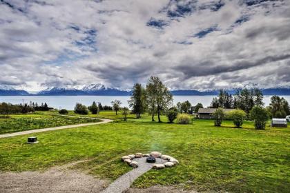 Home with Kachemak Bay View and Hot Tub 5Mi to Dwtn! - image 14