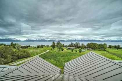 Home with Kachemak Bay View and Hot Tub 5Mi to Dwtn! - image 5