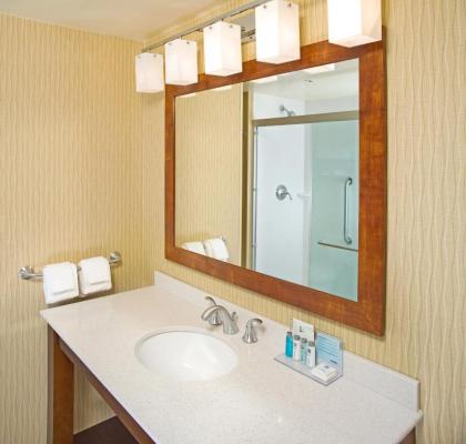 Hampton Inn & Suites Pittsburgh Waterfront West Homestead - image 14