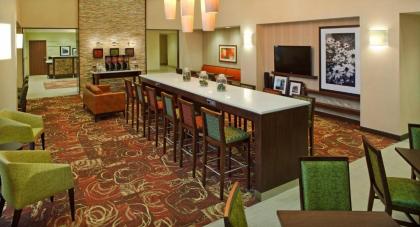 Hampton Inn & Suites Pittsburgh Waterfront West Homestead - image 6