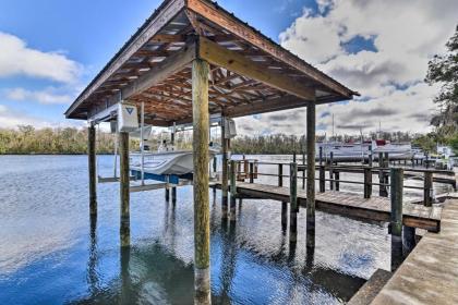 Homosassa Home with Private River Dock and Boat Ramp! - image 12