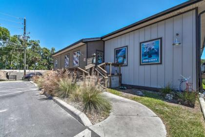 Homosassa Home with Private River Dock and Boat Ramp! - image 3