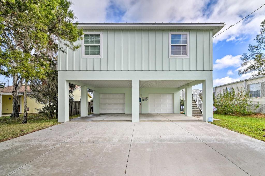 Homosassa Home with Private River Dock and Boat Ramp! - image 5