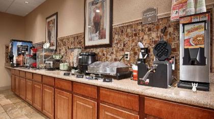 Best Western Inn Hondo - image 9