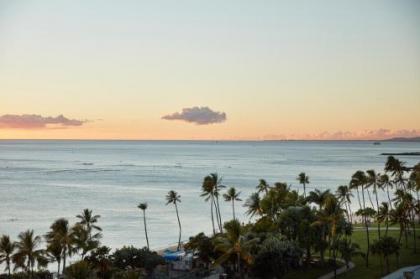 Waikiki Shore by Outrigger - image 2