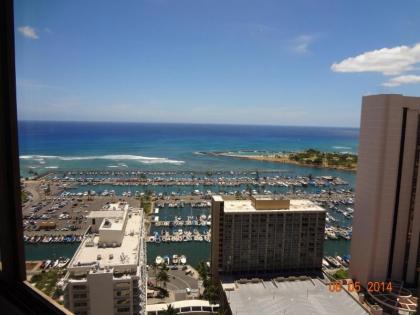 Waikiki Vacation 10 - image 3