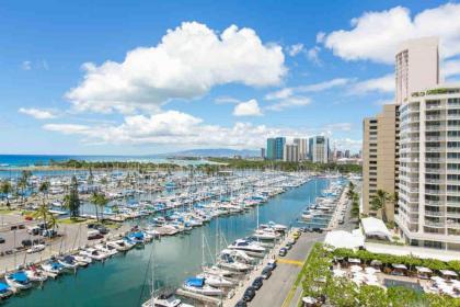 Ilikai Tower 1041 Yacht Harbor View 1BR