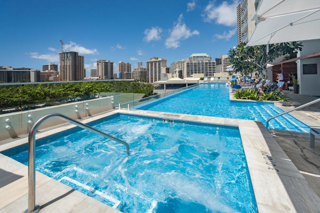 Real Select at The Ritz-Carlton Residences Waikiki Beach - image 4