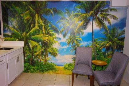 210 TROPICS!! IN PARADISE! BLOCK FROM BEACH!! - image 14