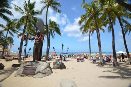 Aloha Surf 1205 Two Beds Pool Walk to WAIKIKI BEACH! - image 10