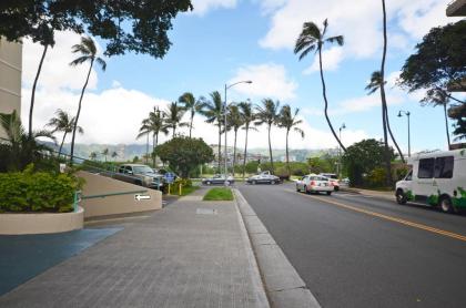 Aloha Surf 1205 Two Beds Pool Walk to WAIKIKI BEACH! - image 17