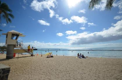 Kuhio Village 1201R Newly Renovated Waikiki Stay - image 14