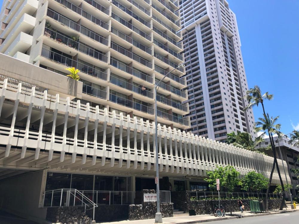 Marine Surf Waikiki 21th floor - Parking Included - image 3