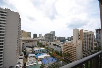 Royal Kuhio 1309 with King Bed FREE Parking/WiFi mins to BEACH! - image 8